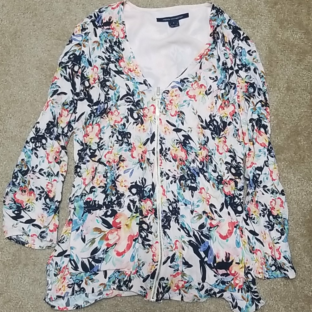 French connection Light zippered top